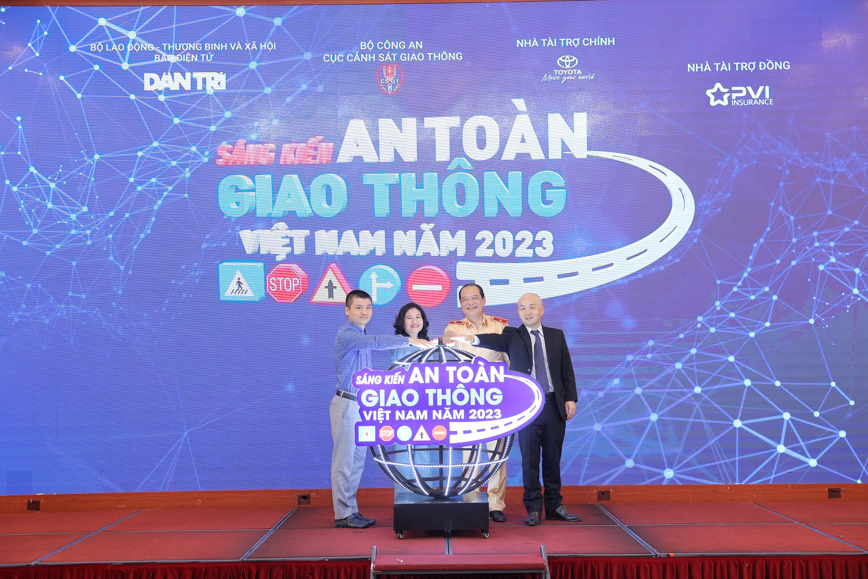 Toyota Việt Nam đồng hành cùng Chương trình Sáng kiến An toàn Giao thông Việt Nam 2023